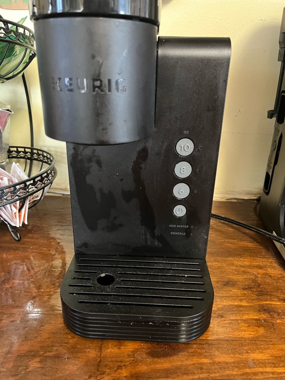 Keurig Single-Serve Coffee Maker in Black